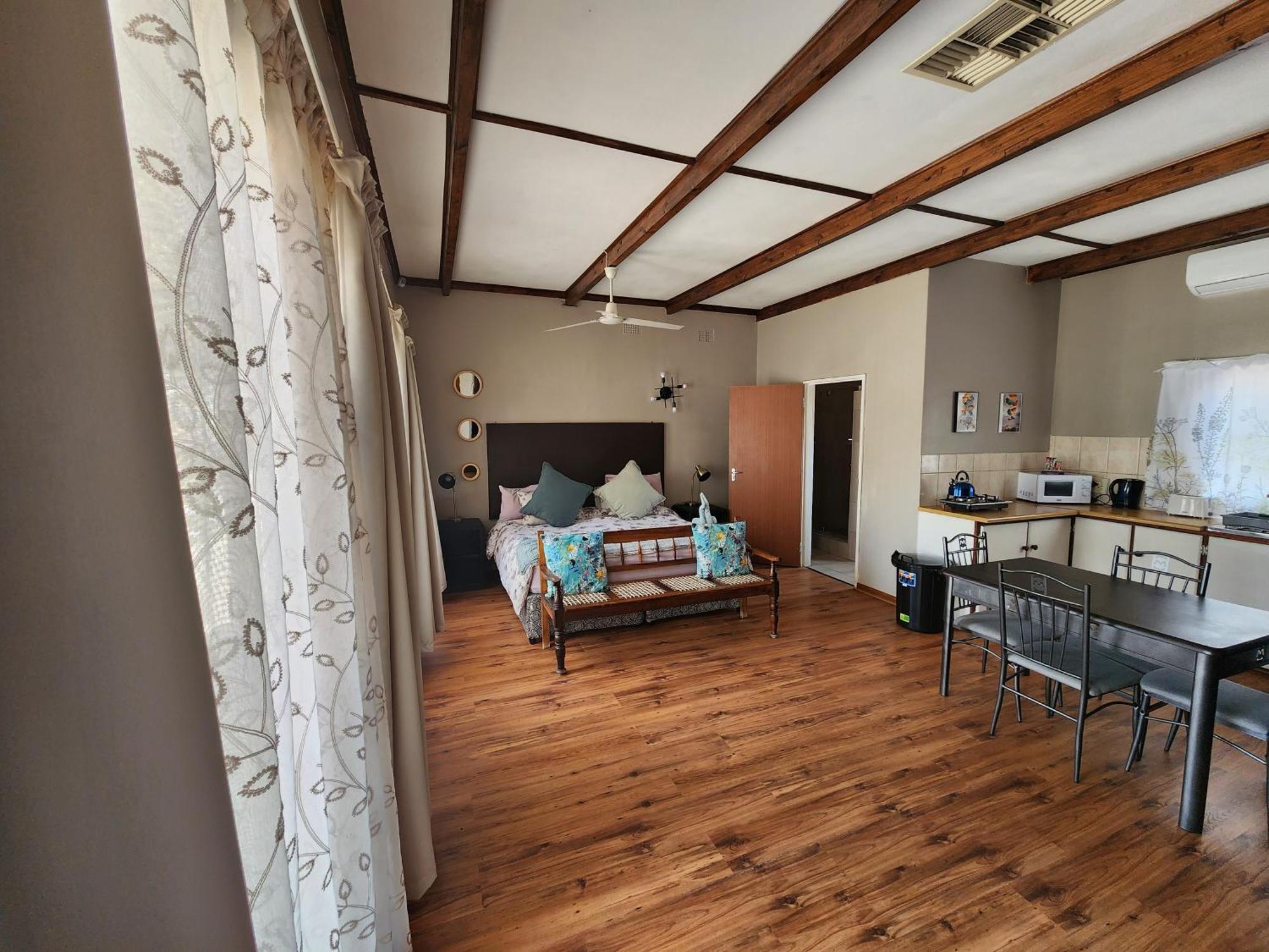 Midway Overnight Rooms คิมเบอร์ลีย์ ภายนอก รูปภาพ