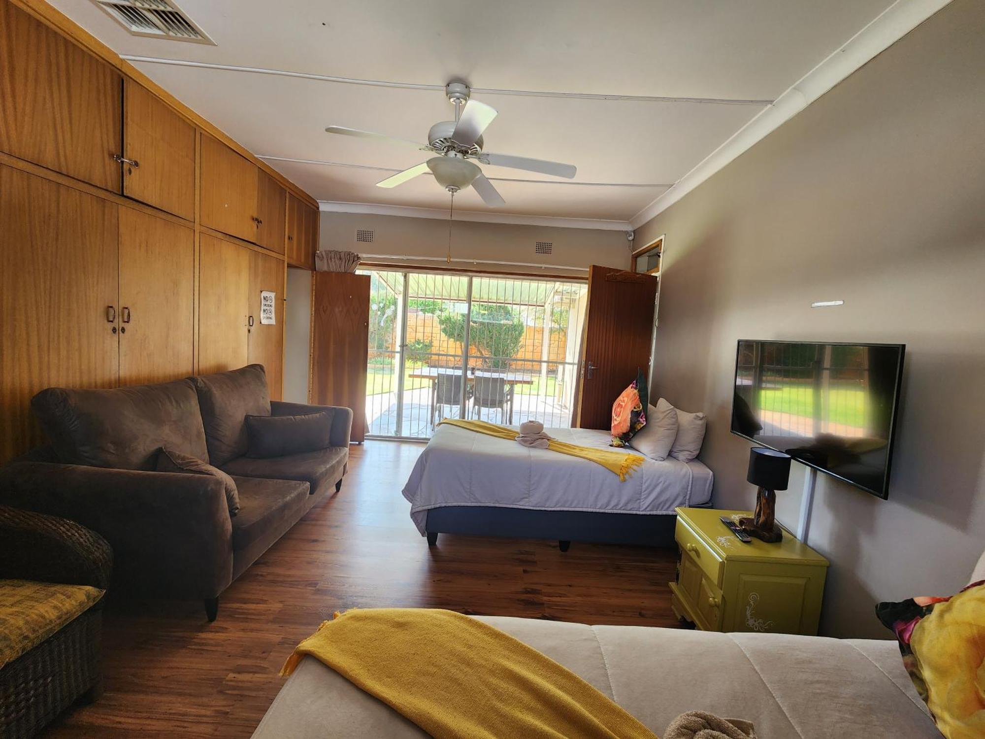 Midway Overnight Rooms คิมเบอร์ลีย์ ภายนอก รูปภาพ